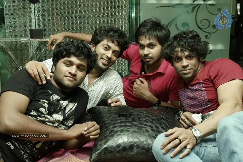 Green Signal Movie New Stills - 12 / 19 photos