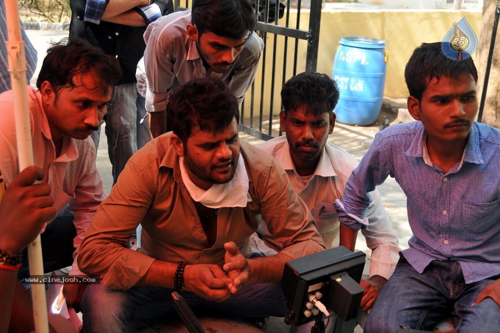 Gulabi Movie Stills n Wallpapers - 32 / 60 photos