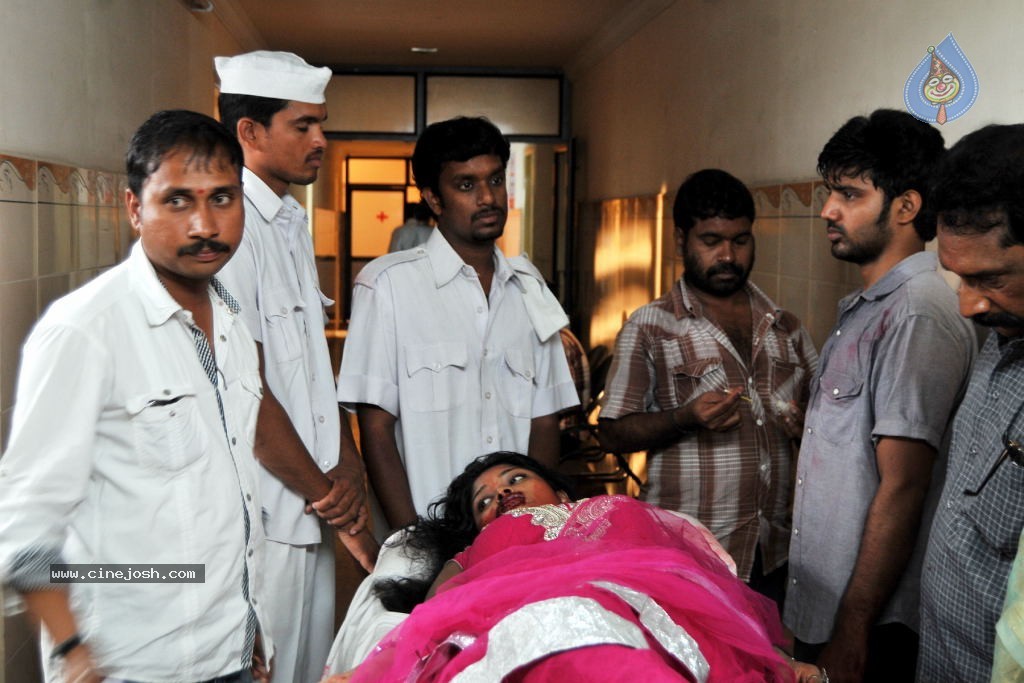 Gulabi Movie Stills n Wallpapers - 38 / 60 photos