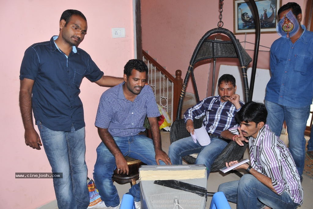 Gulabi Movie Stills n Wallpapers - 55 / 60 photos