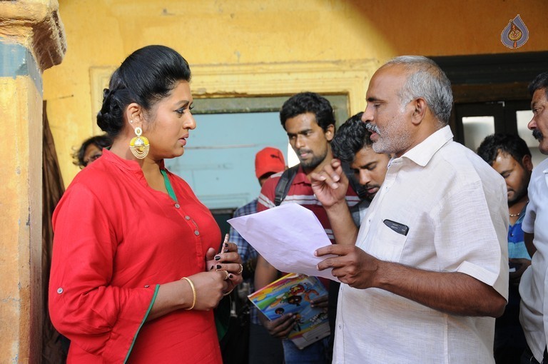 Gulf Movie Working Photos - 3 / 4 photos
