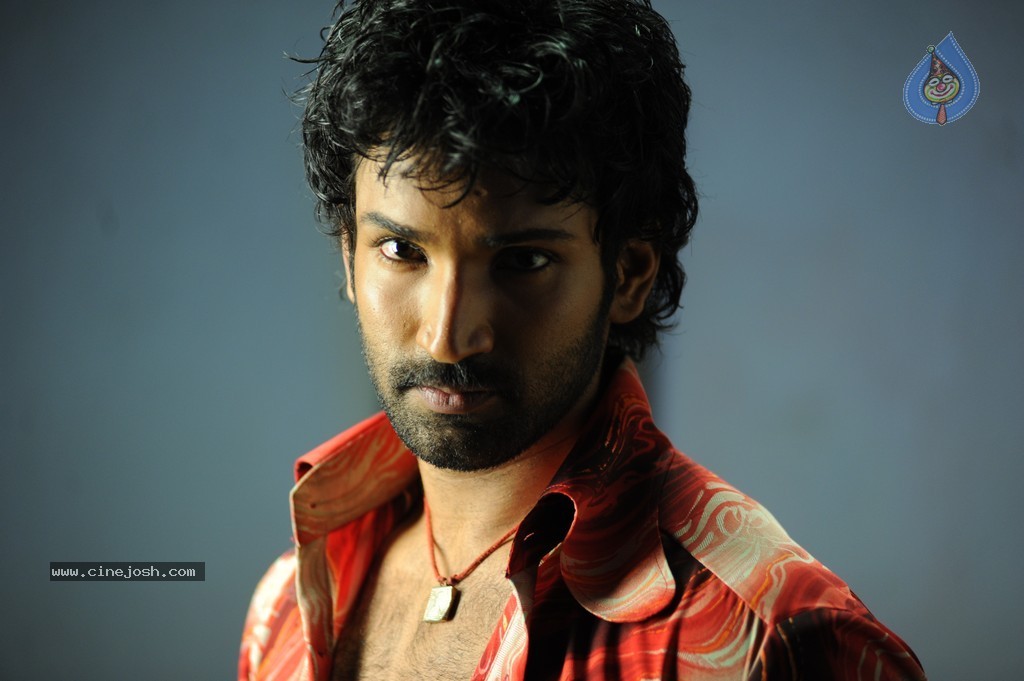 Gundello Godari Movie Latest Stills - 31 / 101 photos