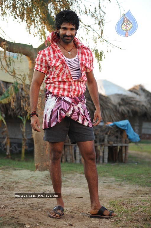 Gundello Godari Movie Latest Stills - 33 / 101 photos