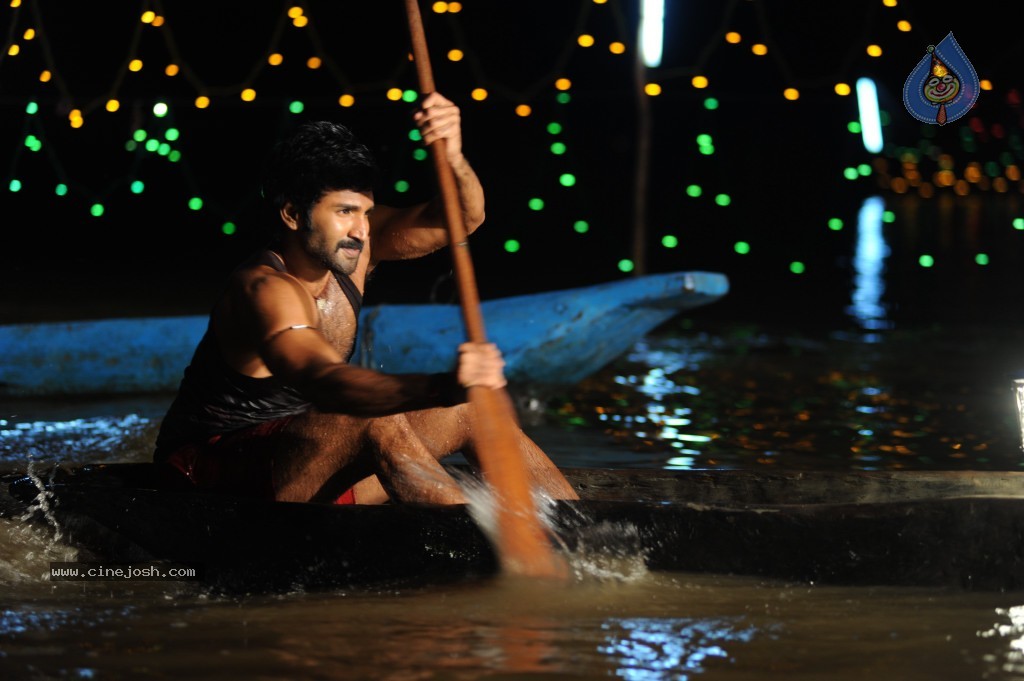 Gundello Godari Movie New Stills - 26 / 42 photos