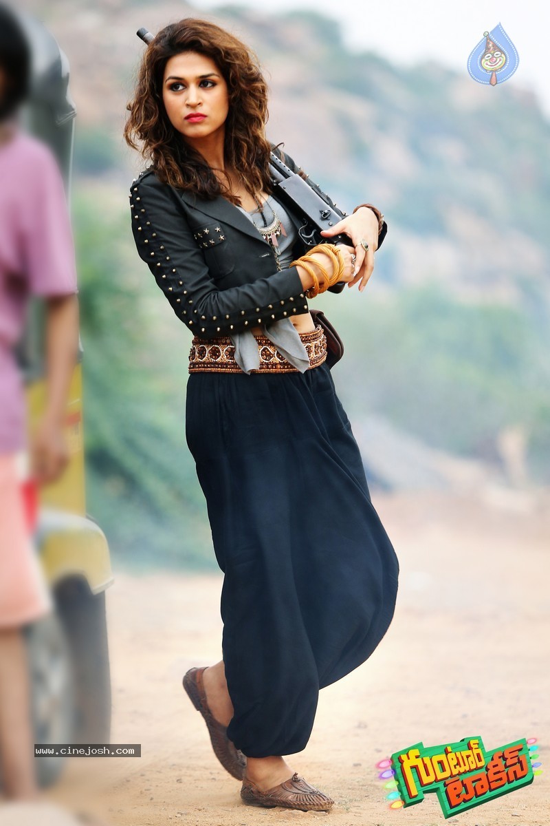 Guntur Talkies Movie Stills - 23 / 27 photos