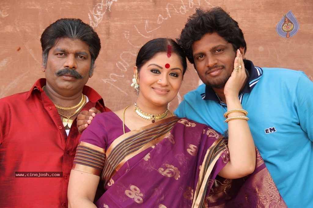 Guru Sukran Tamil Movie Stills - 20 / 28 photos