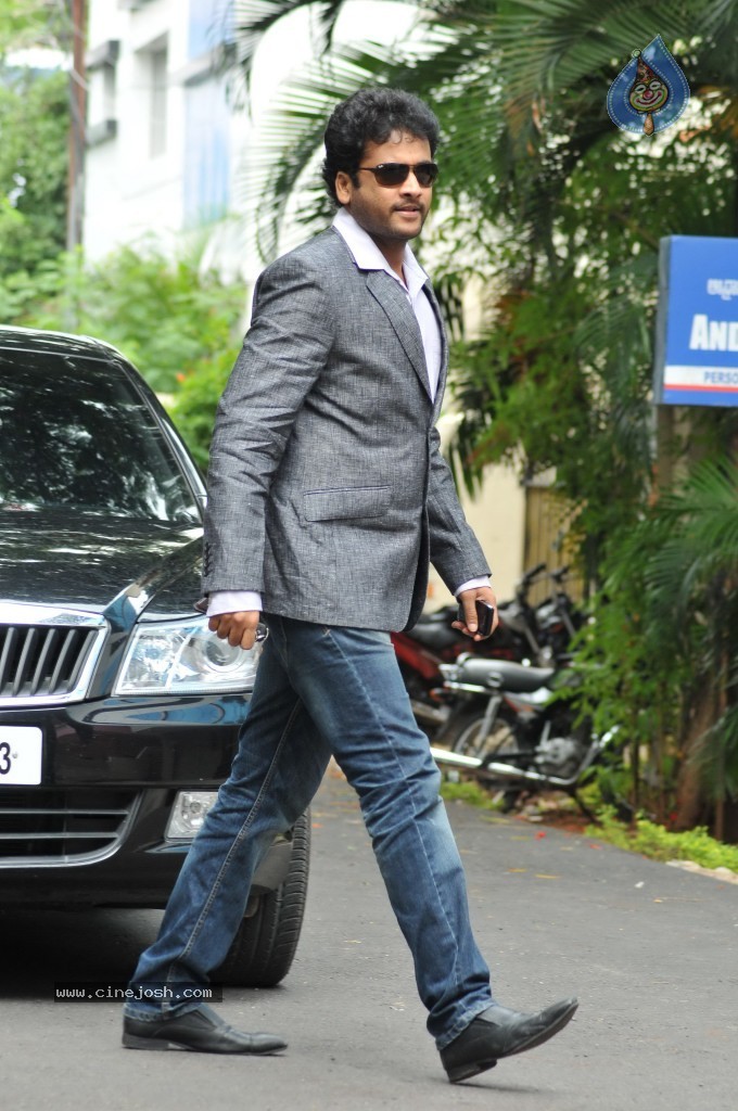 Gurudu Movie Latest Photos - 5 / 21 photos