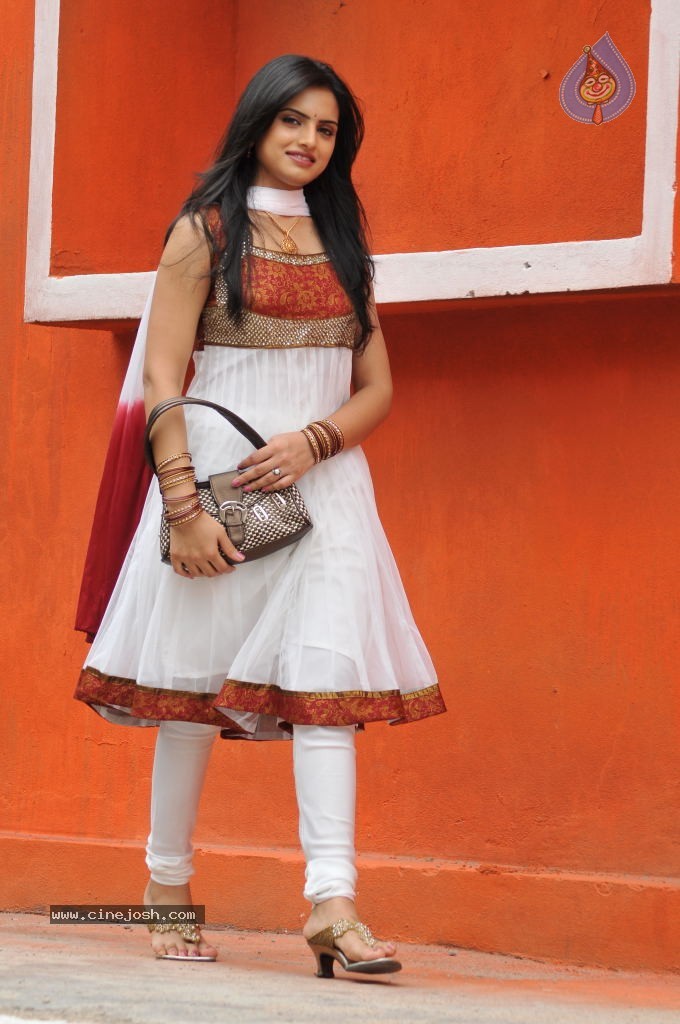 Gurudu Movie New Stills - 39 / 49 photos