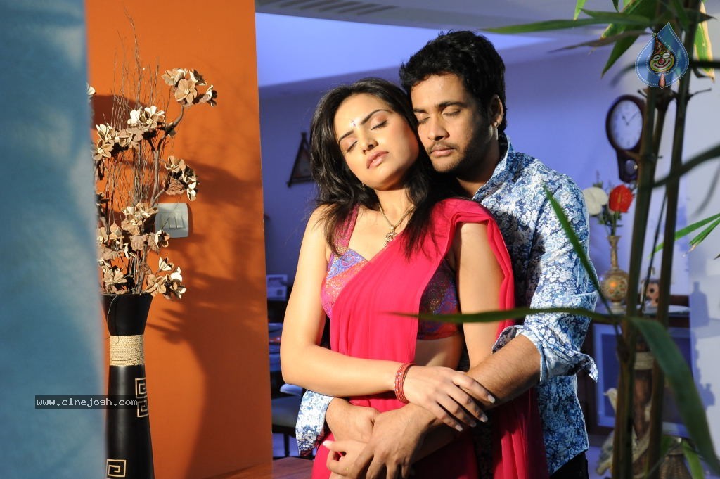 Gurudu Movie New Stills - 41 / 49 photos