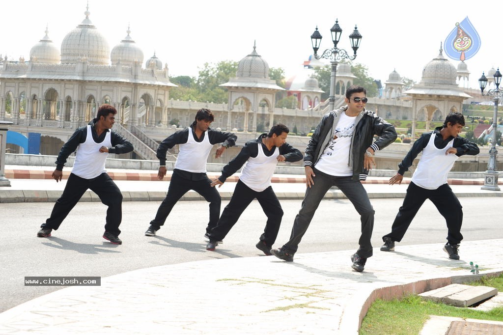 Half Boil Movie Stills n Walls - 37 / 63 photos