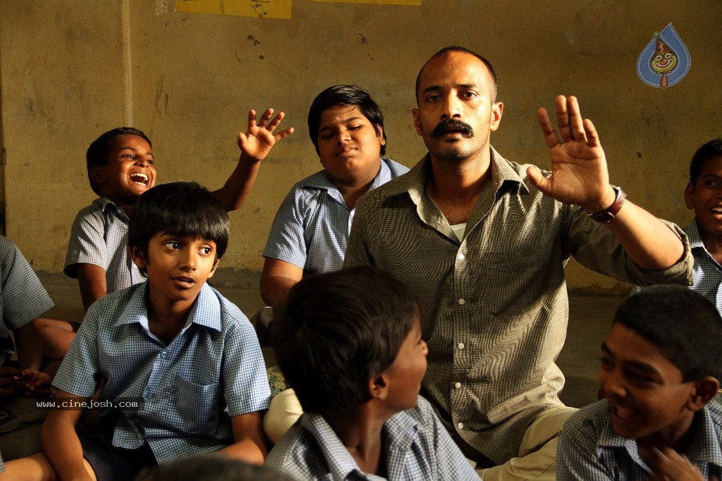 Haridas Tamil Movie Stills - 44 / 47 photos