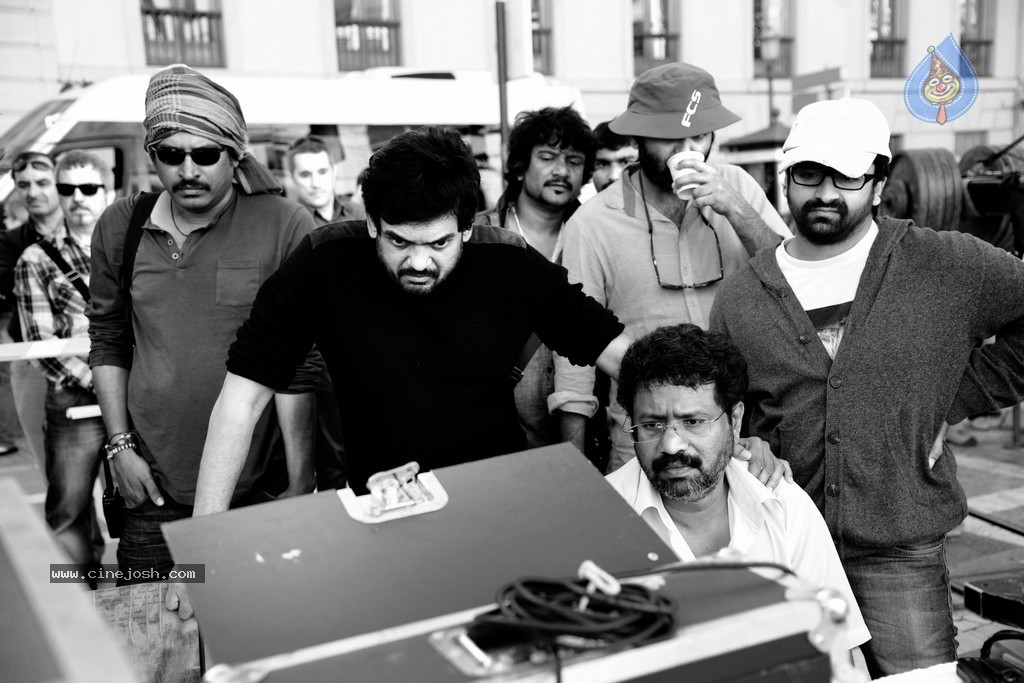 Heart Attack Movie Stills - 46 / 55 photos