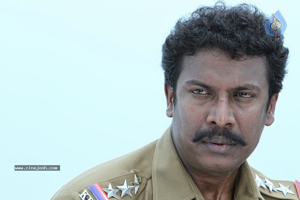 Hit List Movie Stills - 26 / 40 photos