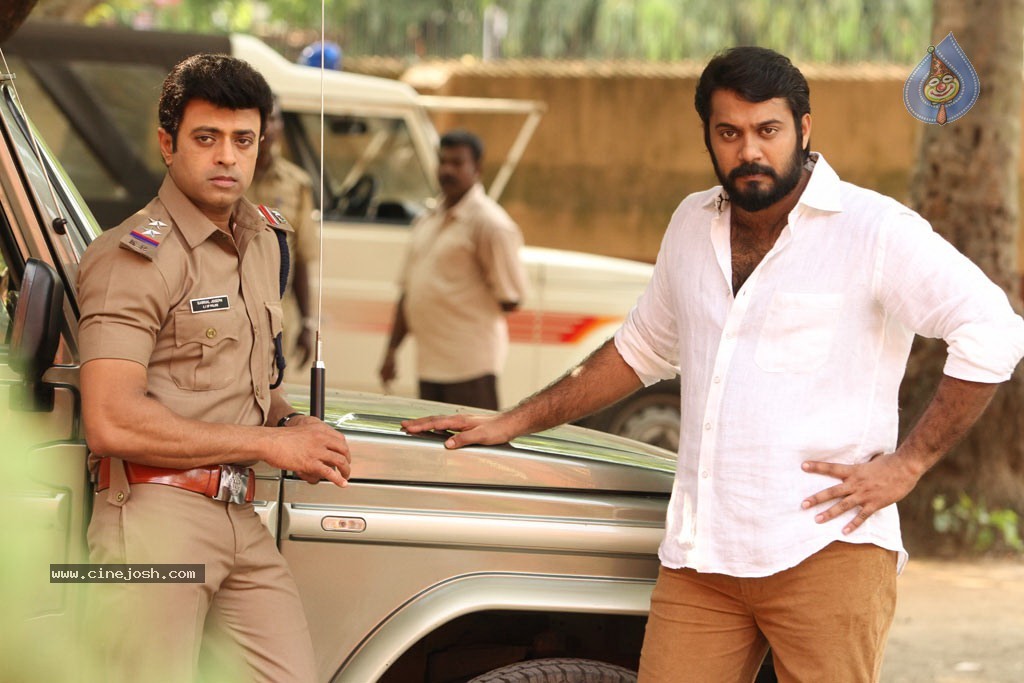 Hit List Movie Stills - 38 / 40 photos