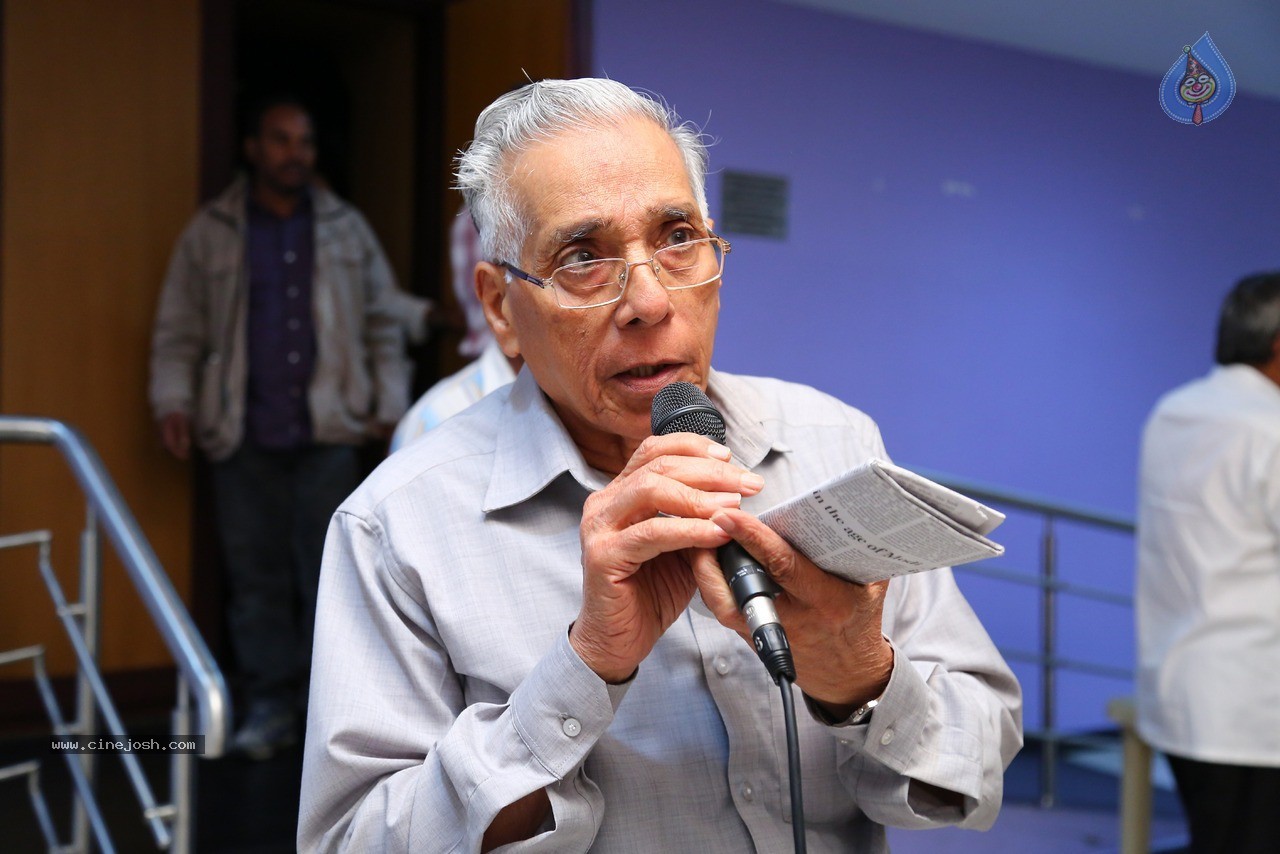 Hithudu Movie New Photos - 14 / 19 photos