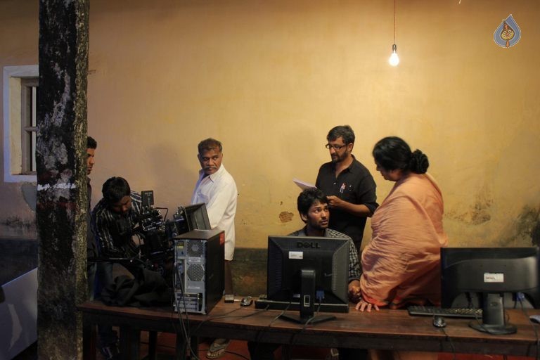 Hora Hori Photos and Posters - 23 / 27 photos