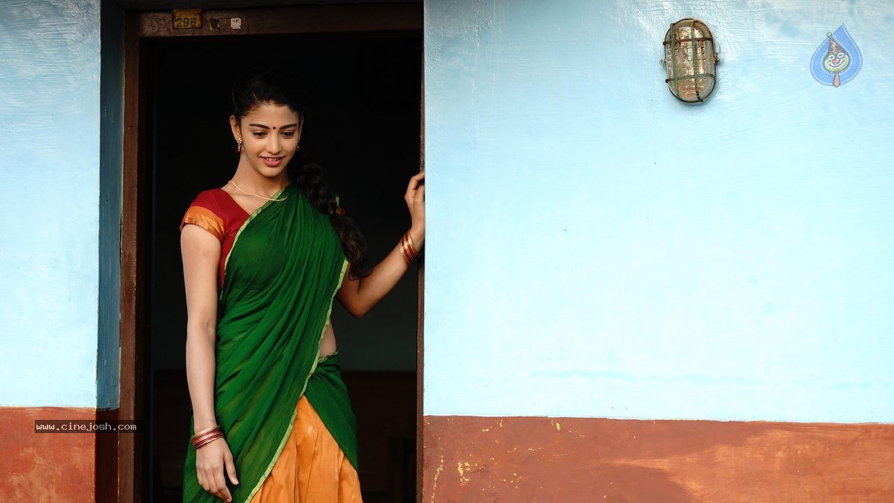 Horahori Movie Stills - 3 / 11 photos