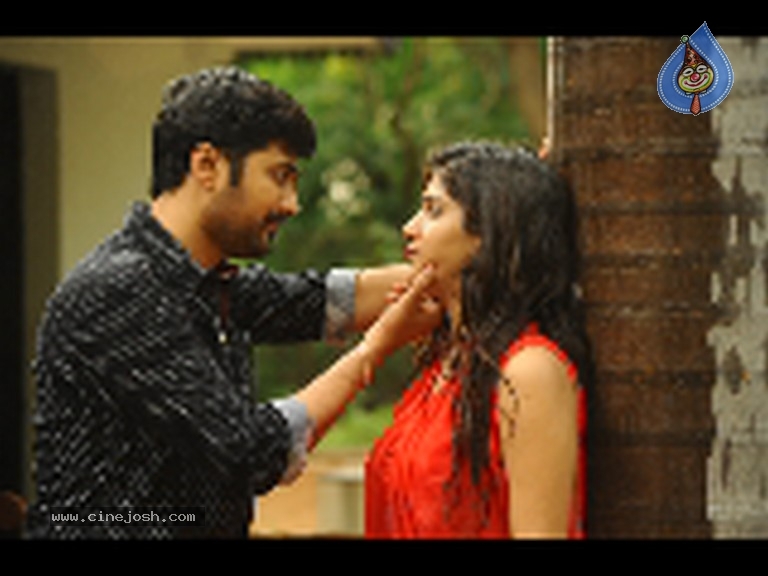 Howrah Bridge Photos and Posters - 2 / 7 photos