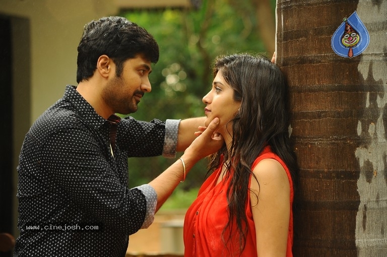 Howrah Bridge Photos and Posters - 6 / 7 photos