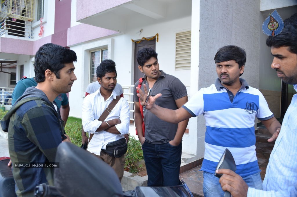 Hyderabad Love Story Working stills - 26 / 48 photos