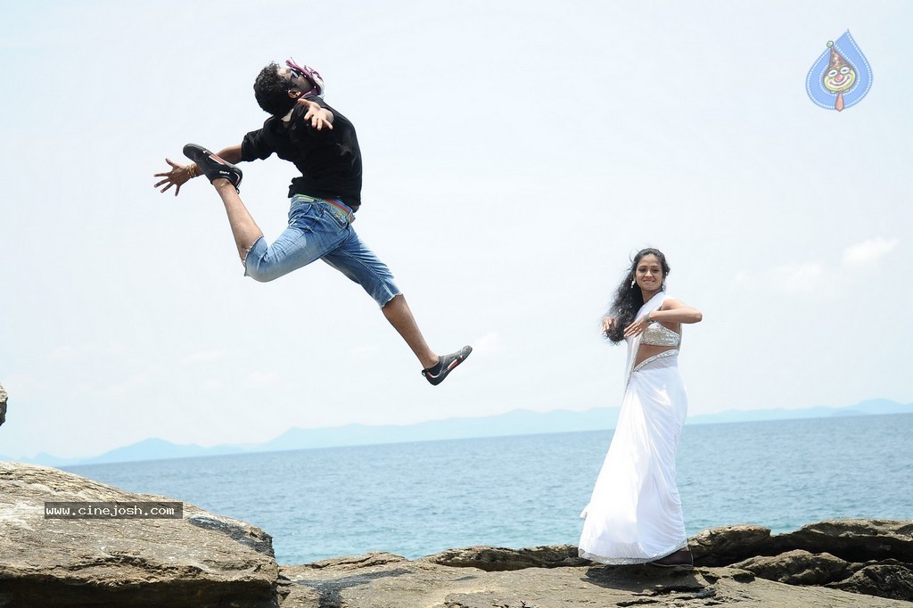 I am in Love Movie Stills - 5 / 17 photos