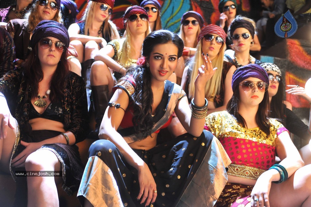 Iddarammayilatho Latest Photos - 3 / 24 photos