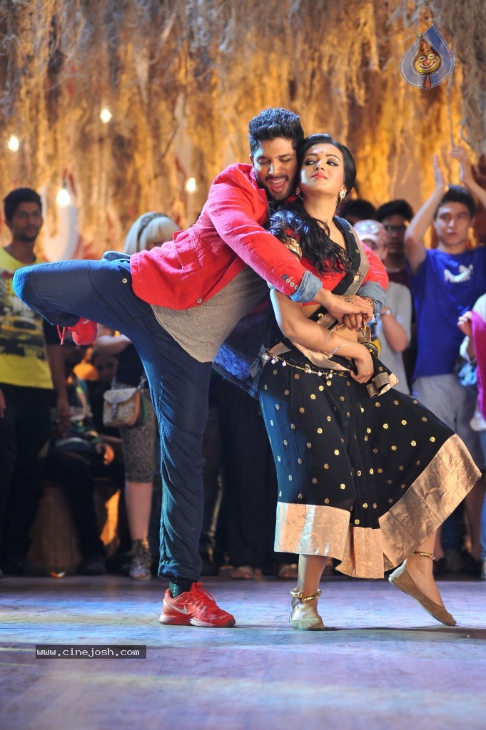 Iddarammayilatho Movie Photos - 1 / 6 photos