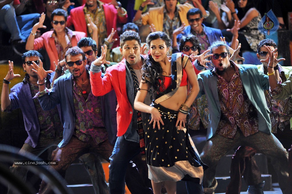 Iddarammayilatho Movie Photos - 2 / 6 photos