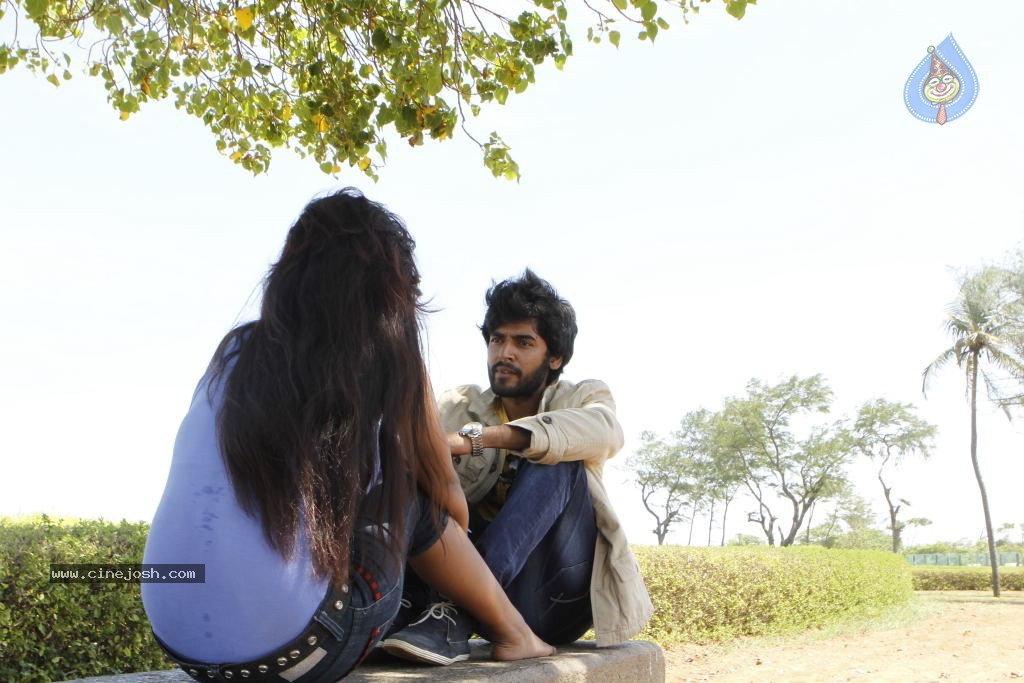 Ide Charutho Dating New Stills - 31 / 50 photos