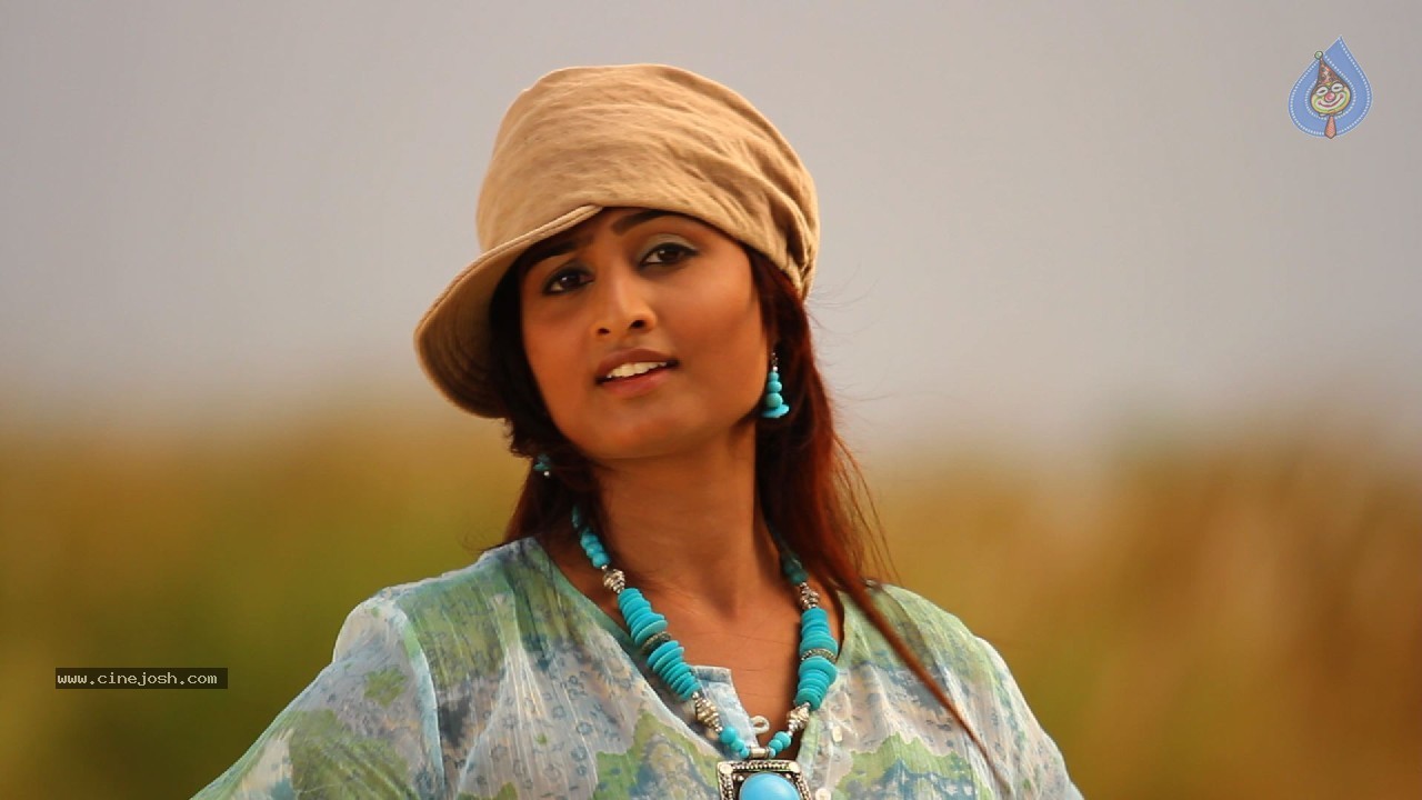 Ide Charutho Dating Spicy Stills - 1 / 42 photos