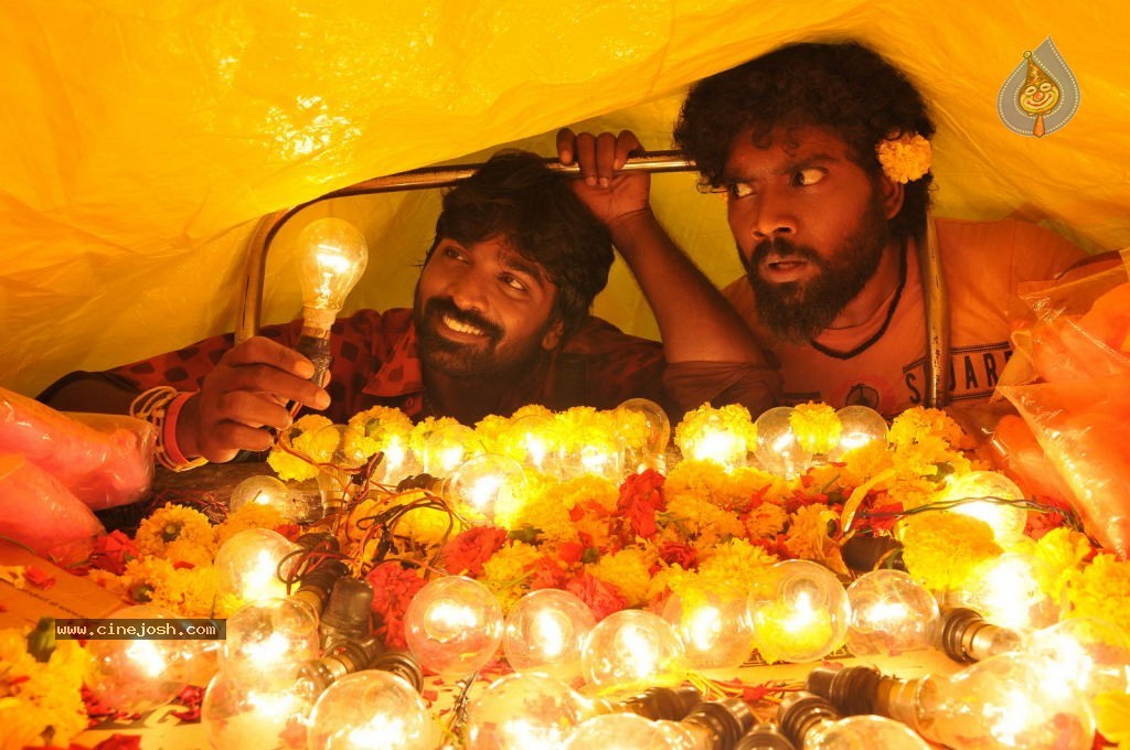 Idega Aasapaddav Balakrishna Movie Stills - 5 / 6 photos