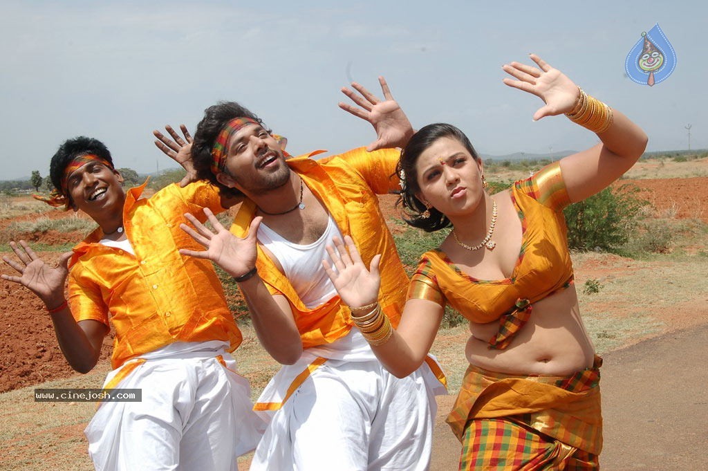 Idhayam Thiraiarangam Tamil Movie Stills - 45 / 74 photos