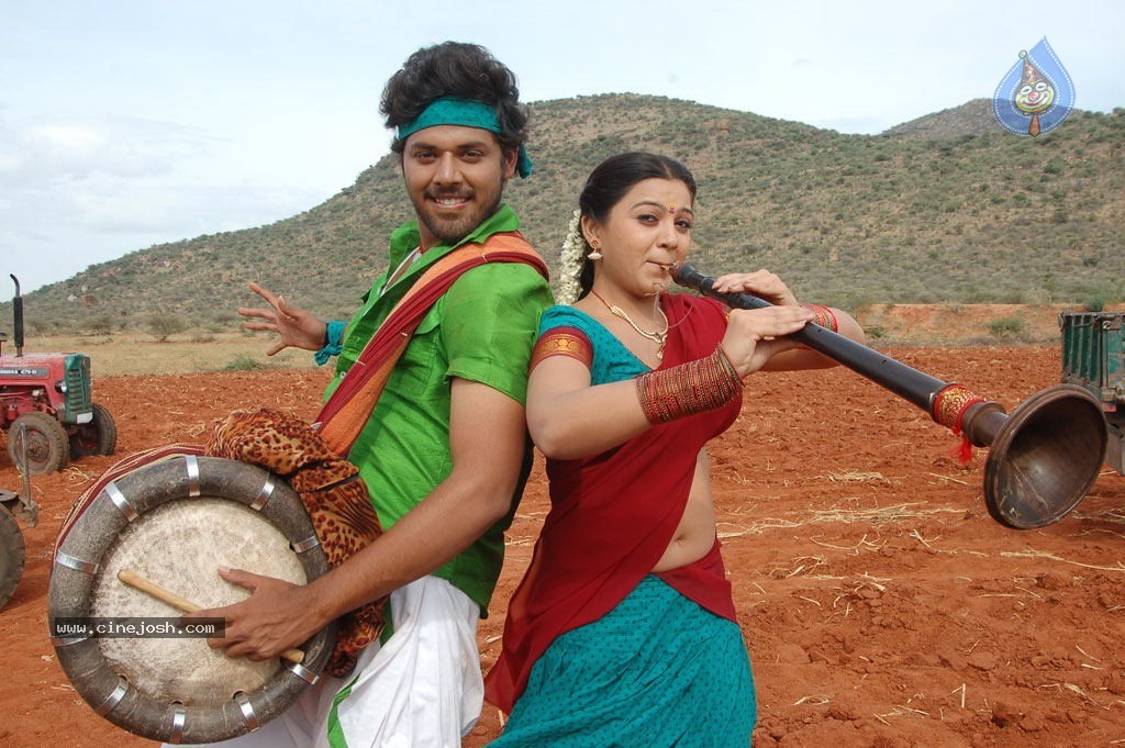 Idhayam Thiraiarangam Tamil Movie Stills - 65 / 74 photos