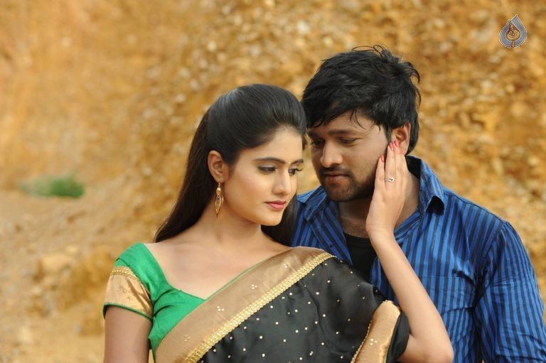 Ika Se Love Photos and Posters - 19 / 24 photos