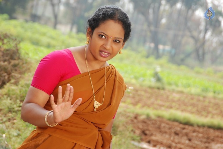 Indra Kobai Tamil Film Photos - 3 / 30 photos