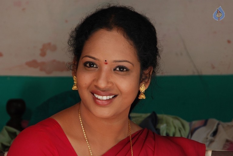 Indra Kobai Tamil Film Photos - 10 / 30 photos