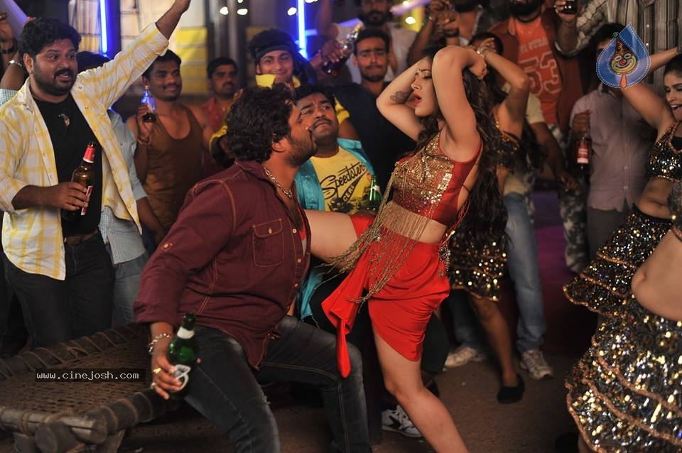 Intelligent Idiots Movie Hot Stills - 2 / 38 photos