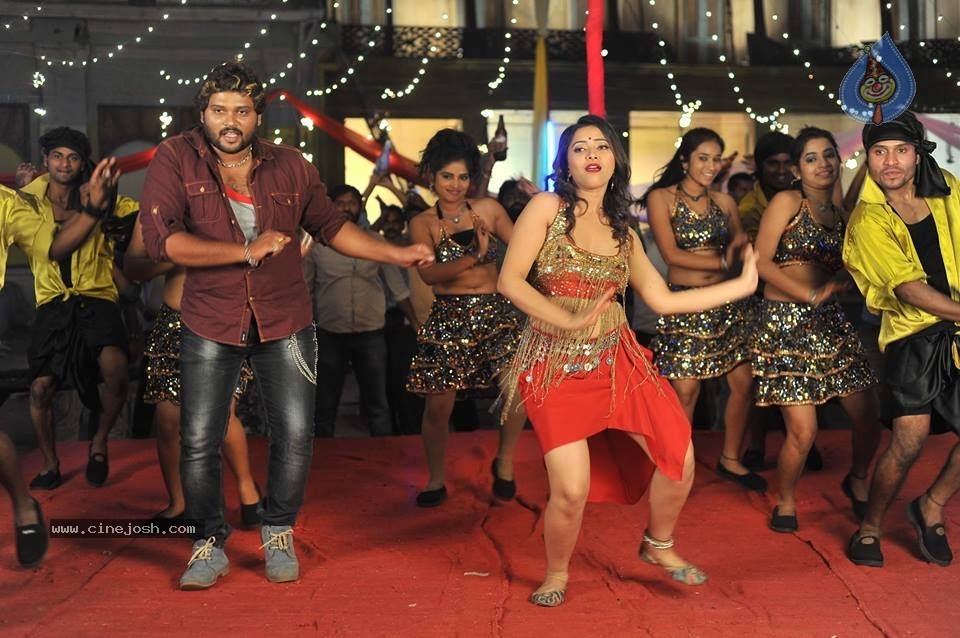 Intelligent Idiots Movie Hot Stills - 17 / 38 photos