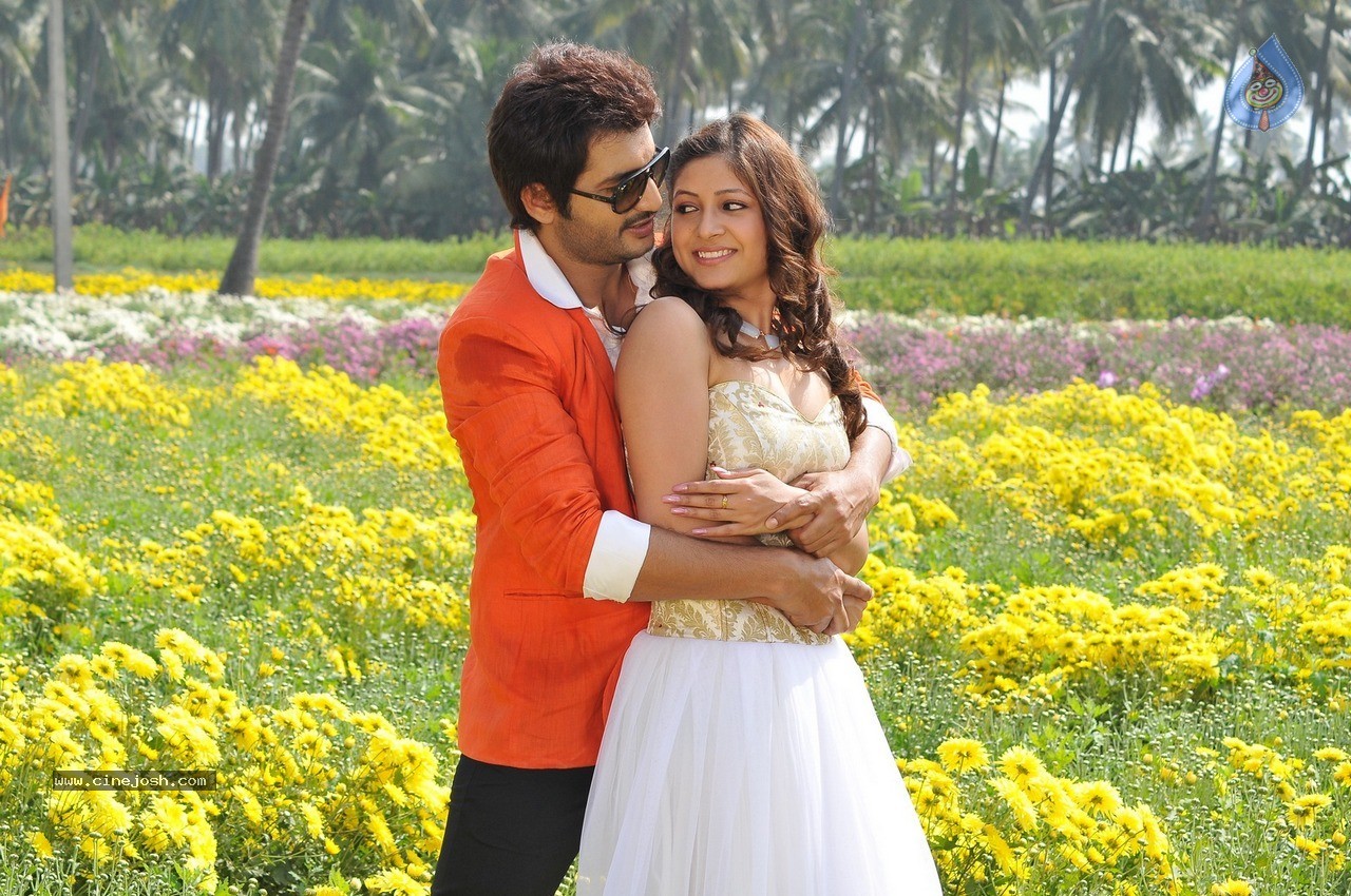 Intelligent Idiots Stills n Posters - 18 / 80 photos