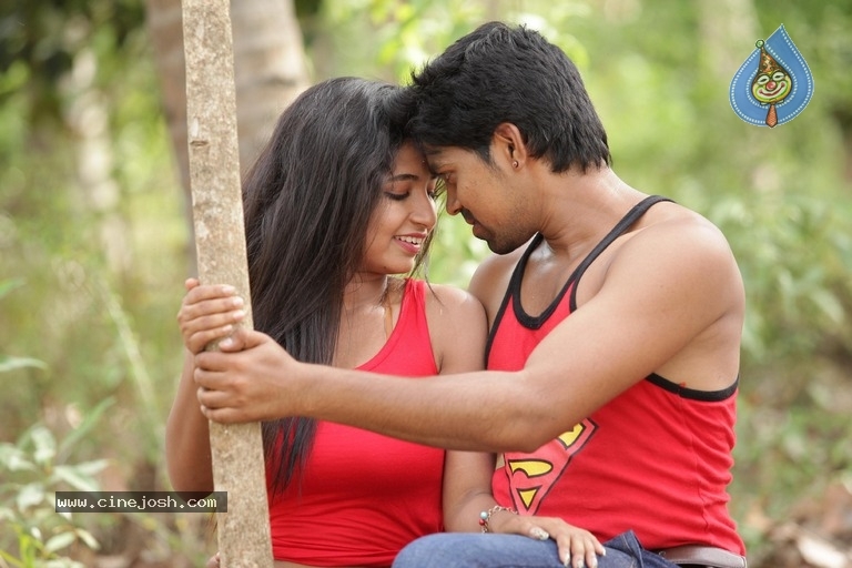 Ippatlo Ramudila Seethala Evaruntarandi Babu Movie Stills - 8 / 32 photos