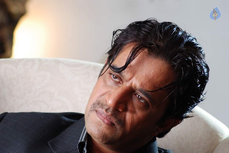 Iruvar Oppandham Tamil Film Photos - 37 / 49 photos