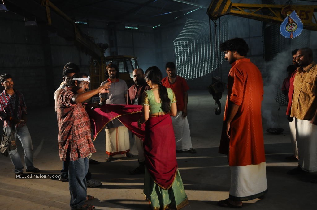 Ishta Sakhi Movie Stills - 183 / 183 photos