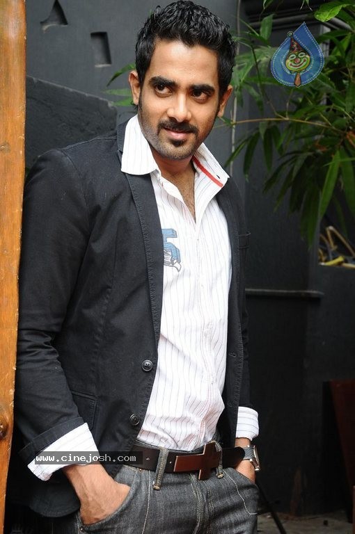 Ishtam Tamil Movie Latest Stills - 63 / 67 photos