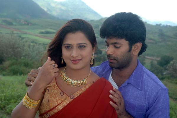 Istapadithe Movie Stills - 20 / 27 photos