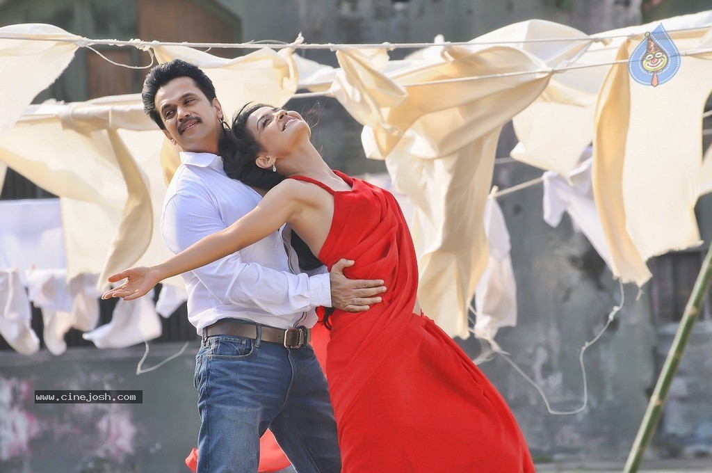 Itlu Prematho Movie Hot Stills - 11 / 43 photos