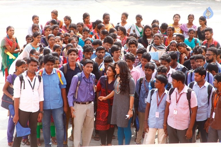 Ivan Thanthiran Tamil Movie Stills - 12 / 31 photos