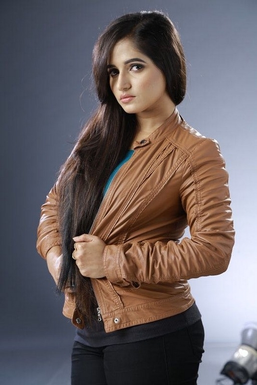 Jabardasth Gabbar Singh Movie Stills - 3 / 7 photos