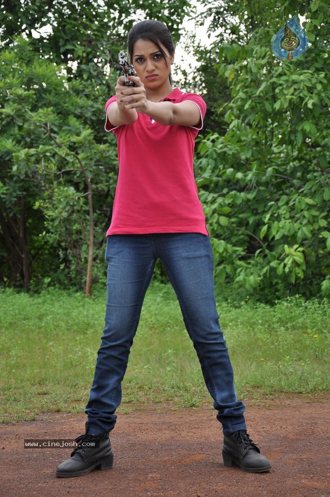 Jai Sriram Movie New Gallery - 36 / 49 photos