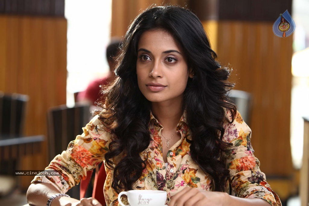 JAI Tamil Movie Stills - 39 / 47 photos