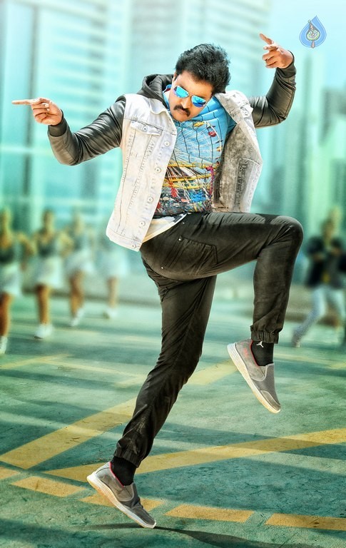 Jakkanna Movie New Pics - 1 / 5 photos